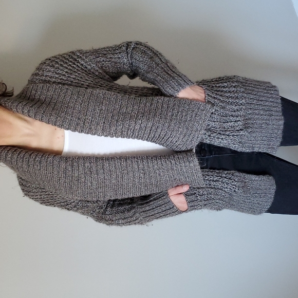 Club Monaco oversized cardigan - Picture 1 of 7